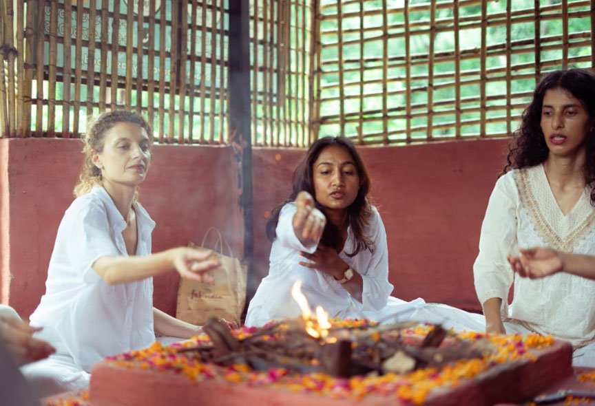 200 hr yoga TTC courses Rishikesh india