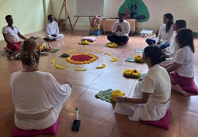 300 Hour Yoga TTC In Kerala