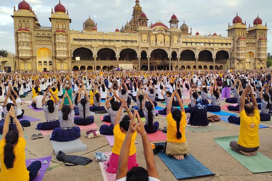 200 hr yoga TTC courses Mysore india